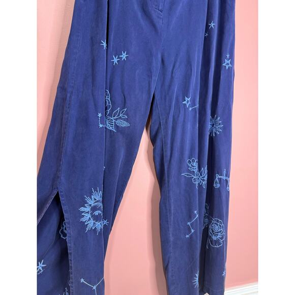 Johnny Was Bijou High Slit Embroidered Pants in Blue Size XL Embroidered Floral - Picture 7 of 10